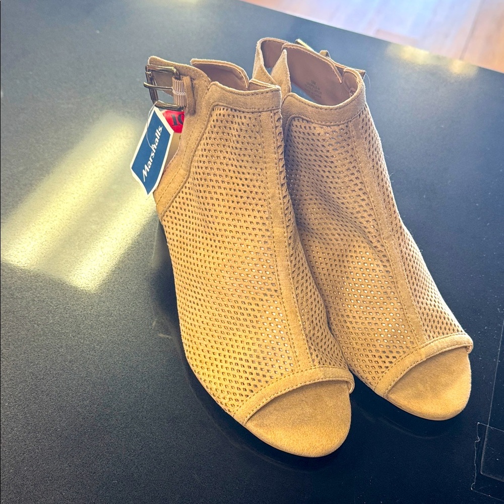 Unisa Tan Peep-Toe Ankle Booties